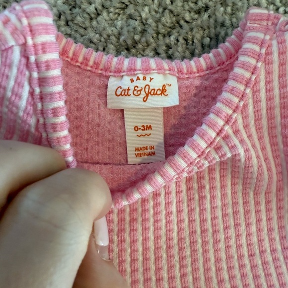 Baby Girl Outfit - Picture 2 of 2